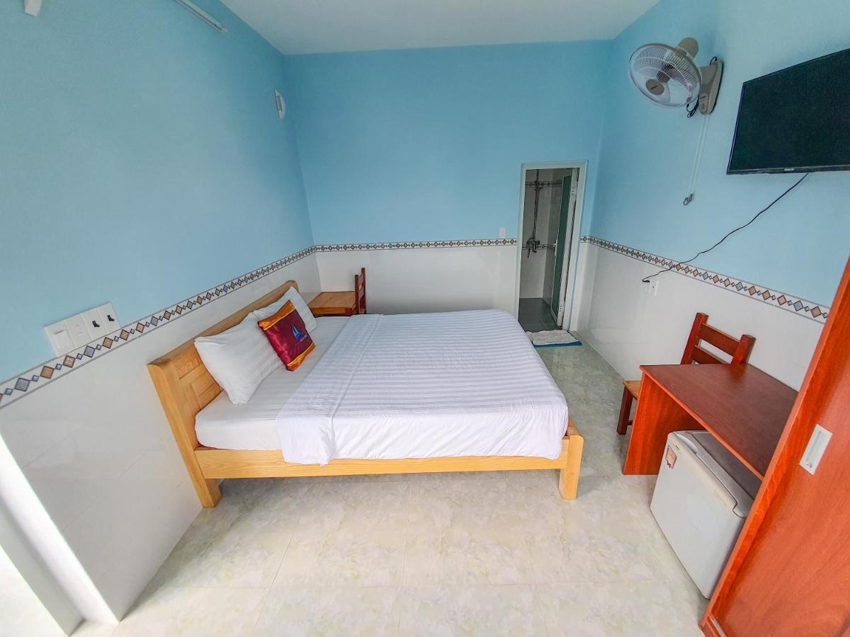 Hotel Dang Khoa Chi Khu Co Ong Dış mekan fotoğraf