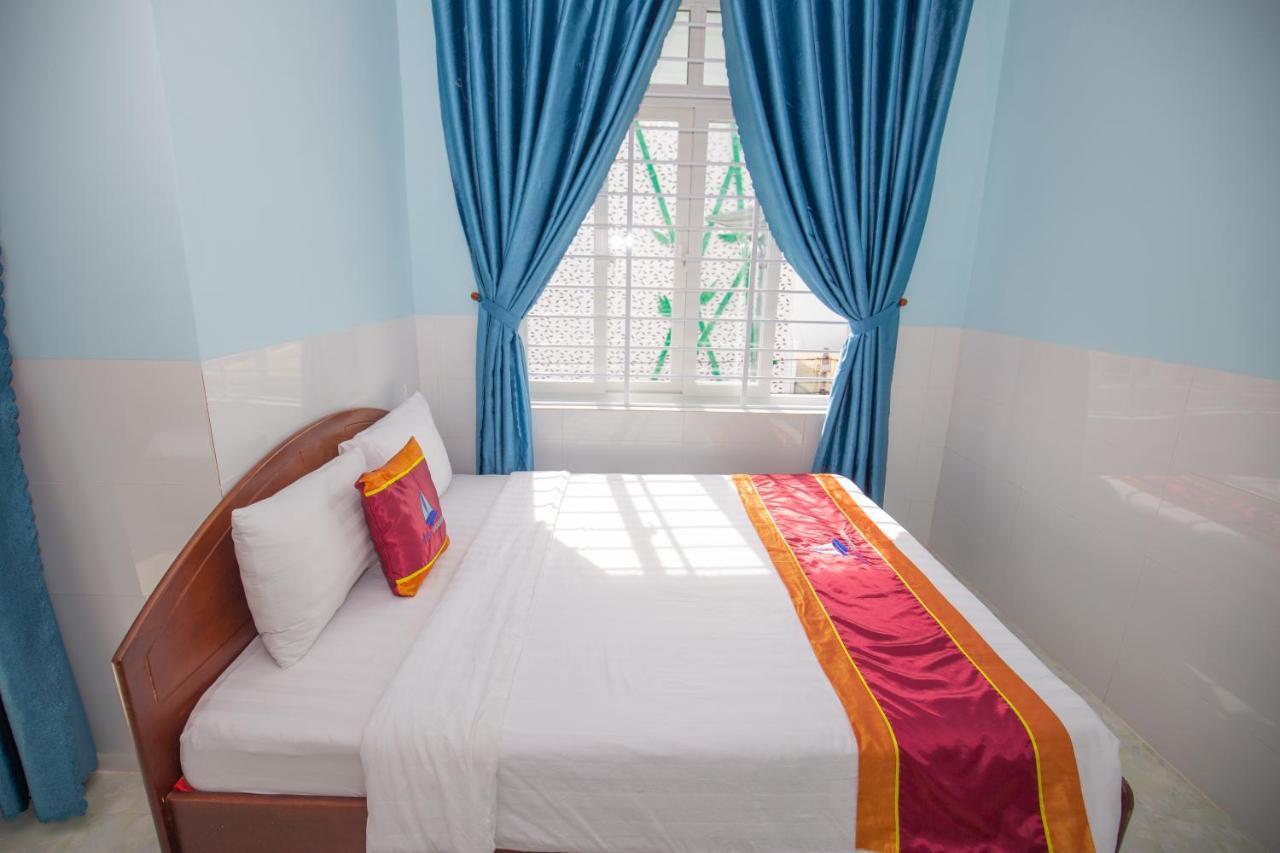 Hotel Dang Khoa Chi Khu Co Ong Dış mekan fotoğraf